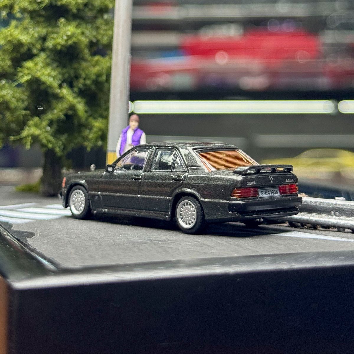 TW Diecast 1/64 Scale Mercedes - огляд і ціна Car Care